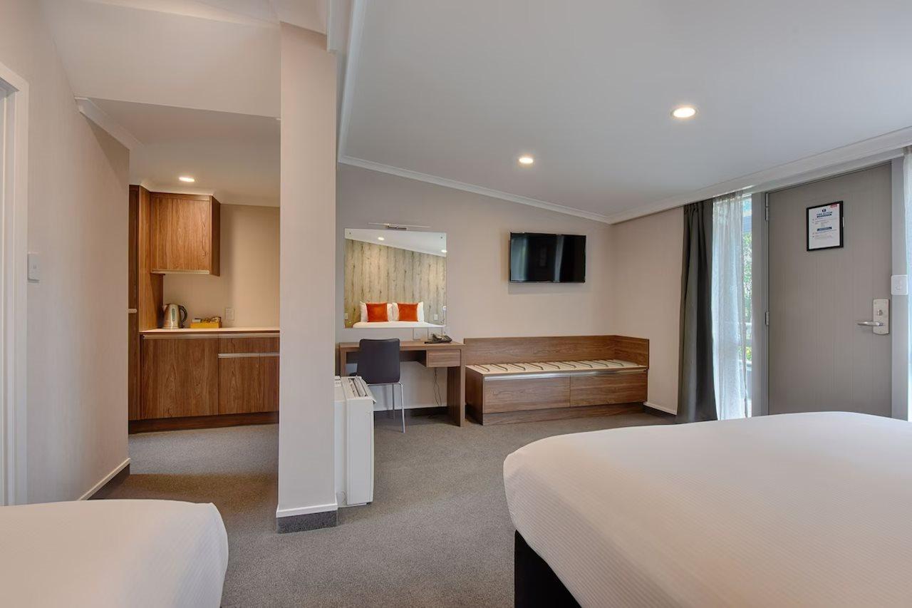 Croydon Lodge Gore Bagian luar foto