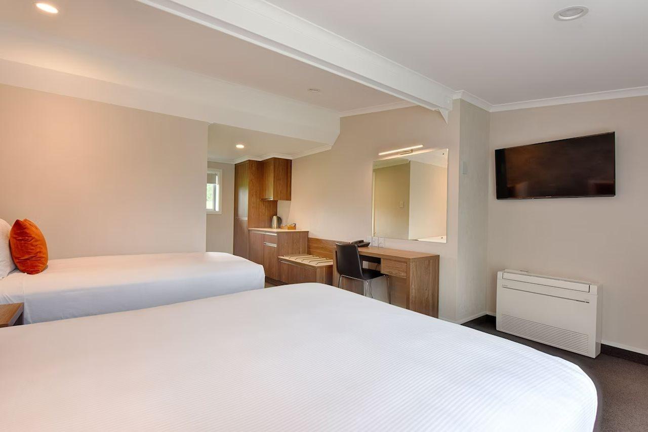 Croydon Lodge Gore Bagian luar foto