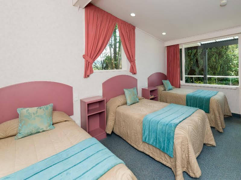 Croydon Lodge Gore Bagian luar foto